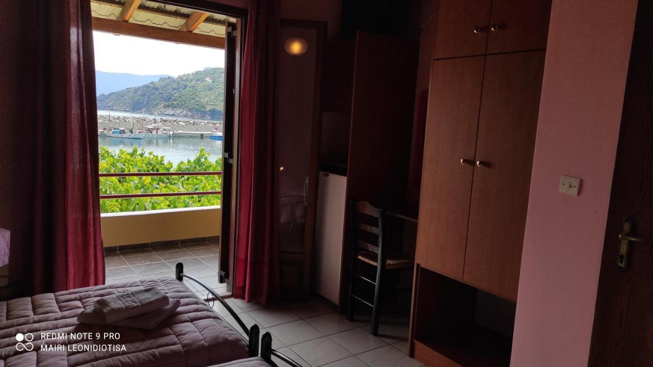 Porto Sabatiki Hotel Sampatiki Bagian luar foto