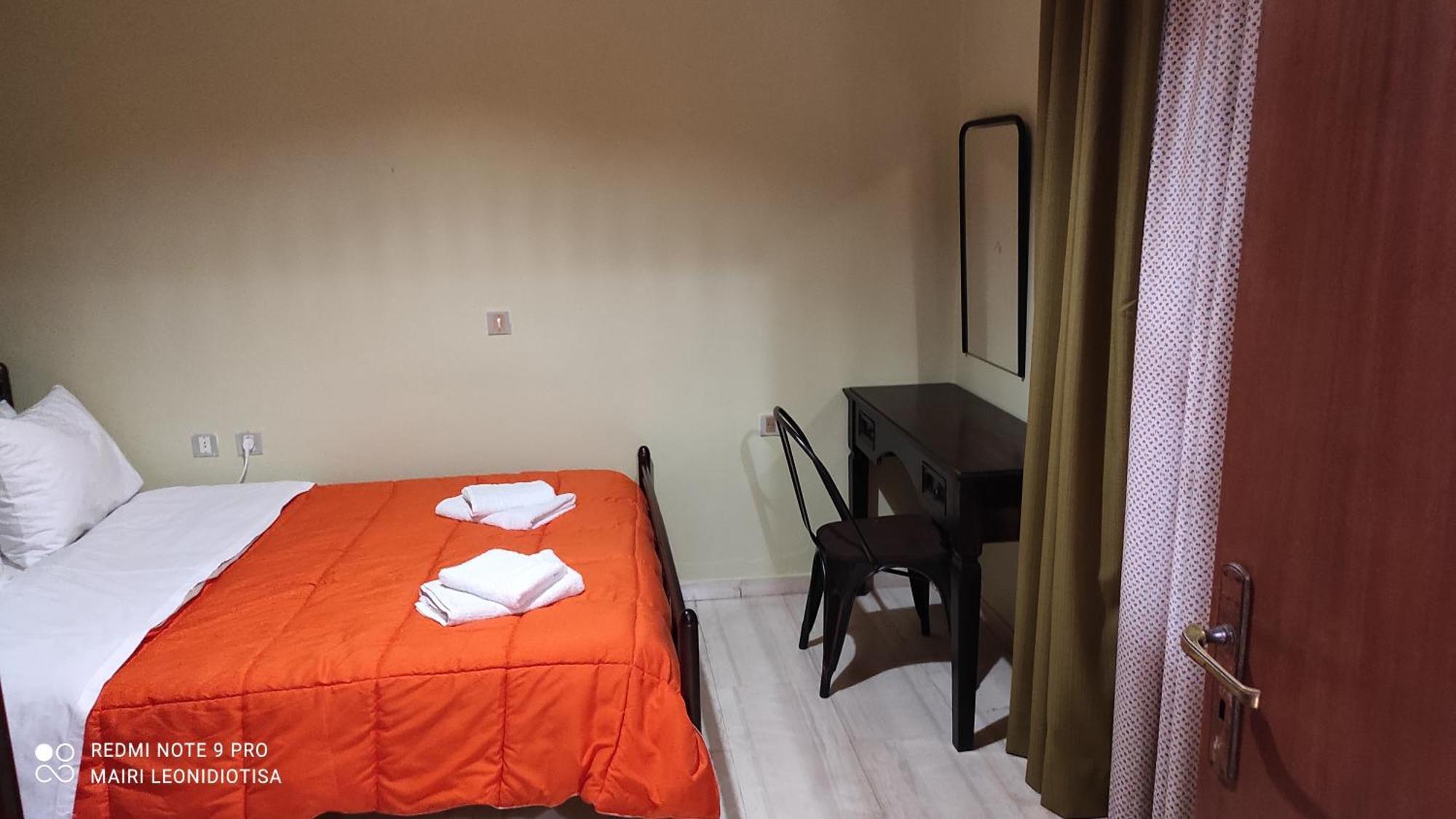 Porto Sabatiki Hotel Sampatiki Bagian luar foto