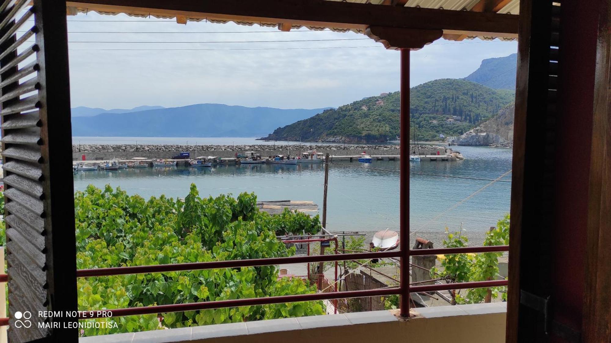 Porto Sabatiki Hotel Sampatiki Bagian luar foto