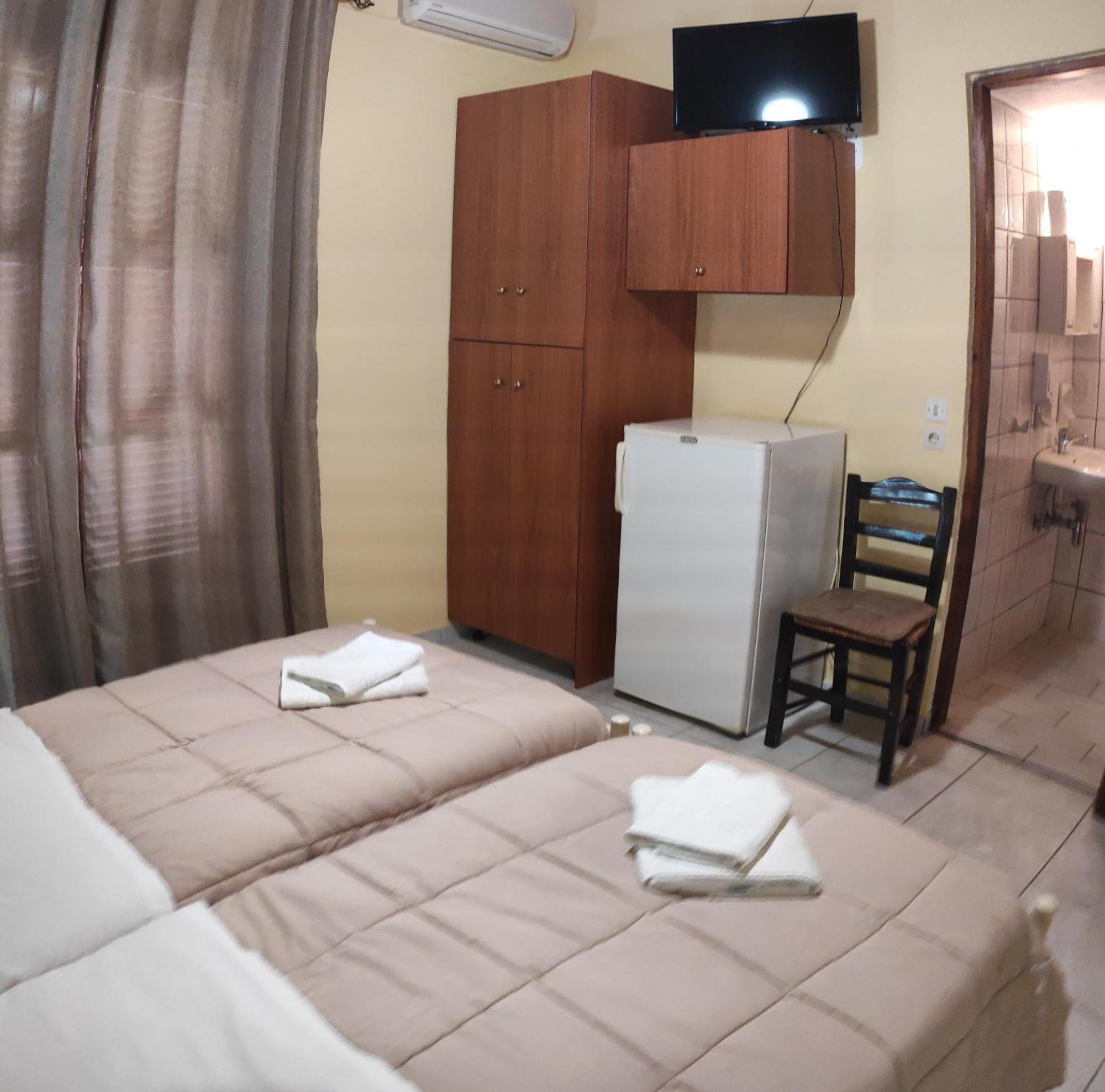 Porto Sabatiki Hotel Sampatiki Bagian luar foto