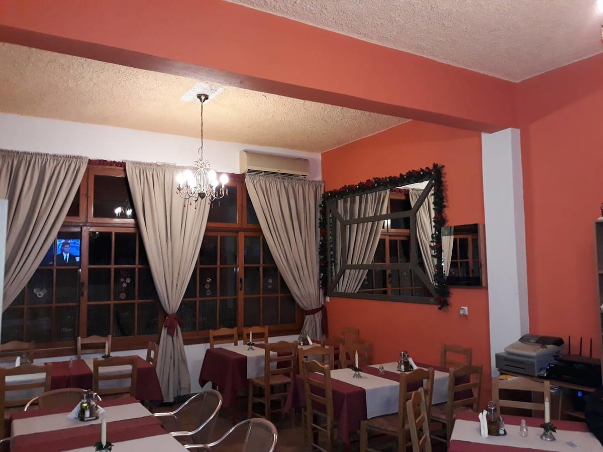 Porto Sabatiki Hotel Sampatiki Bagian luar foto