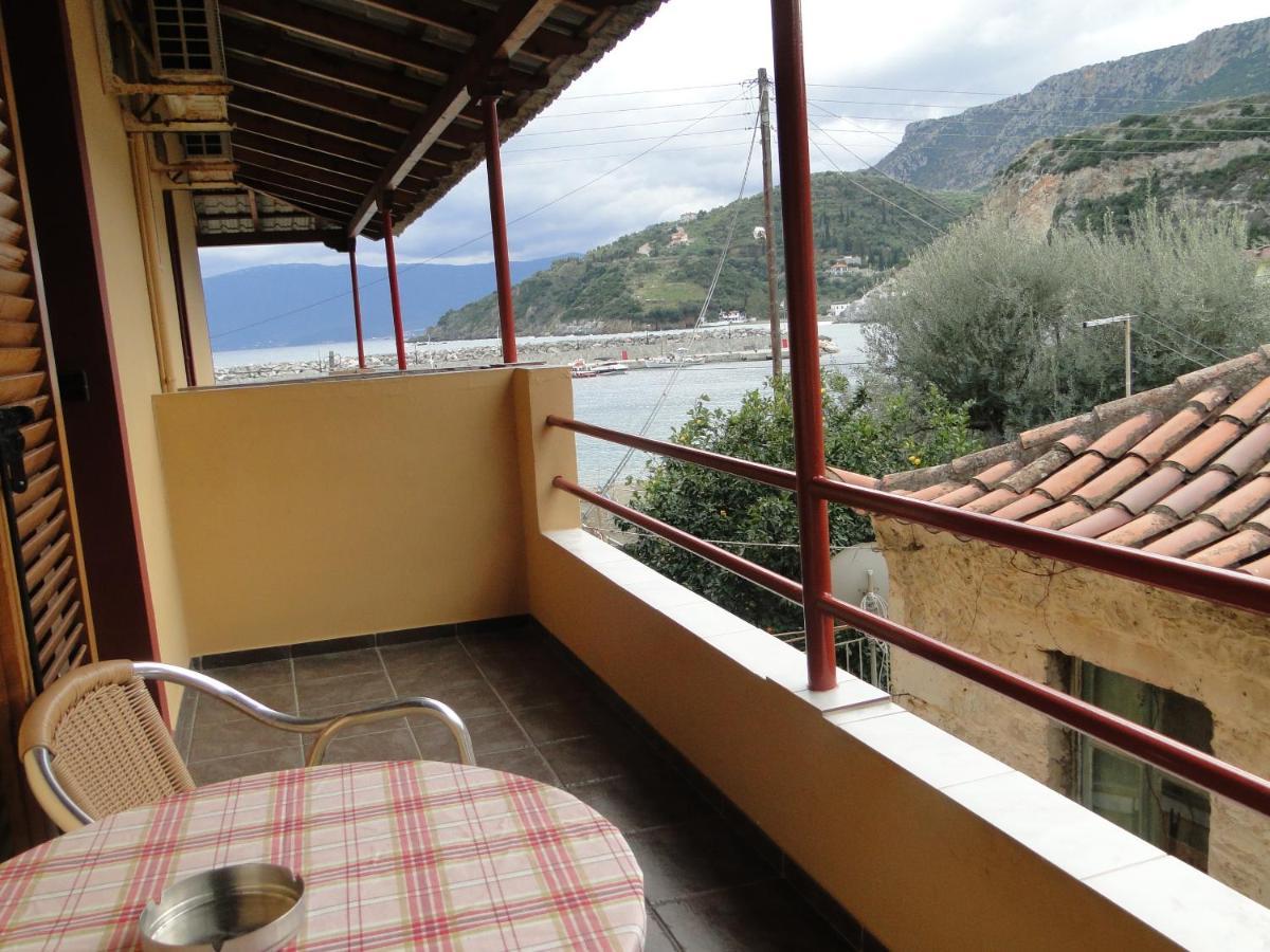 Porto Sabatiki Hotel Sampatiki Bagian luar foto